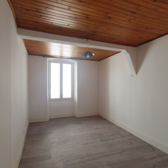  OVALIE IMMOBILIER : Apartment | TARASCON-SUR-ARIEGE (09400) | 50 m2 | 596 € 