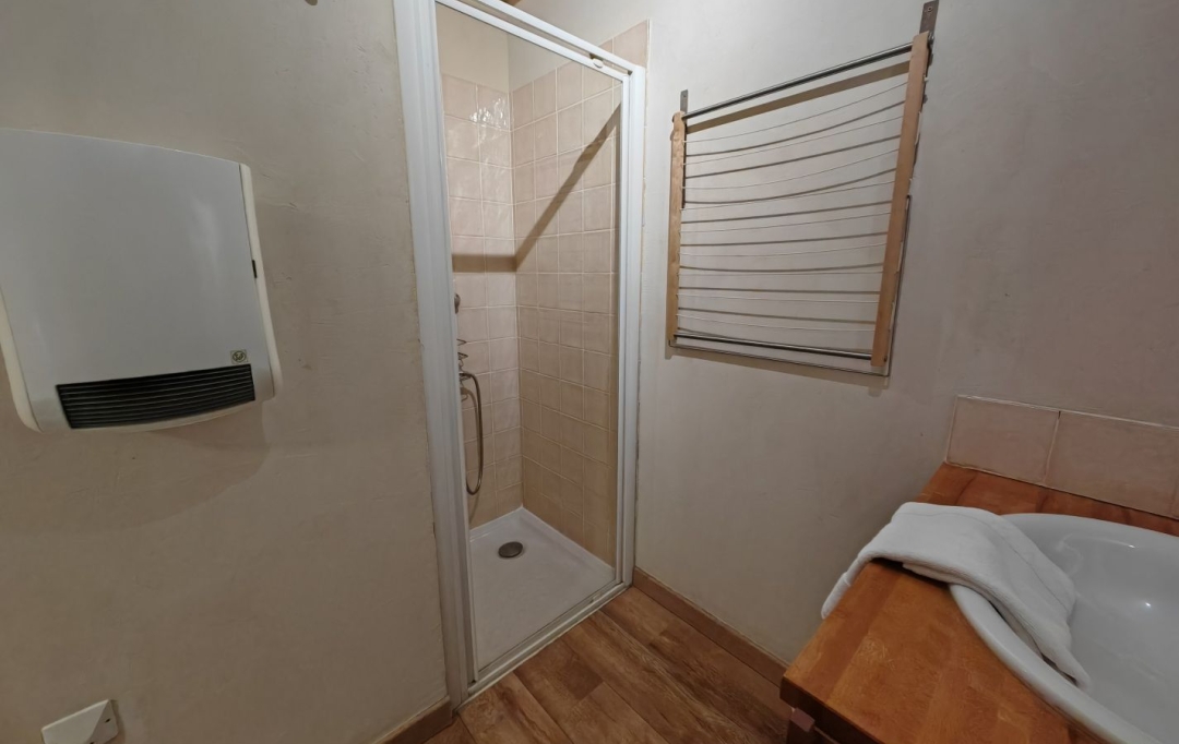 OVALIE IMMOBILIER : Appartement | AX-LES-THERMES (09110) | 29 m2 | 480 € 