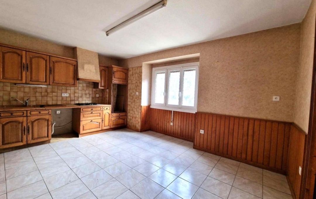 OVALIE IMMOBILIER : House | GARANOU (09250) | 173 m2 | 141 400 € 