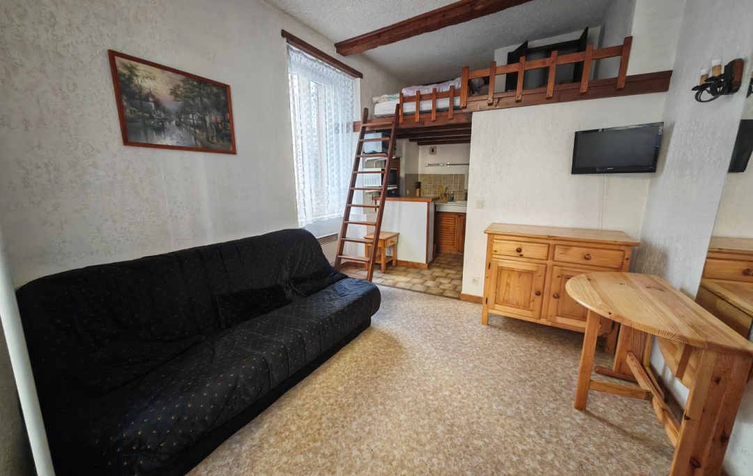 OVALIE IMMOBILIER : Appartement | AX-LES-THERMES (09110) | 17 m2 | 40 000 € 