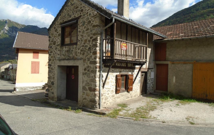 OVALIE IMMOBILIER : Maison / Villa | CAPOULET-ET-JUNAC (09400) | 35 m2 | 39 000 € 